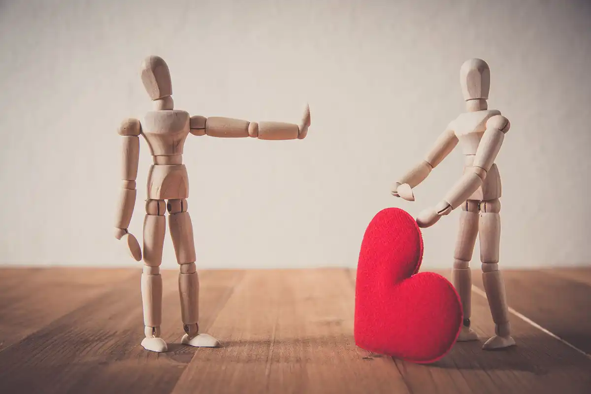 Dealing with rejection in online dating